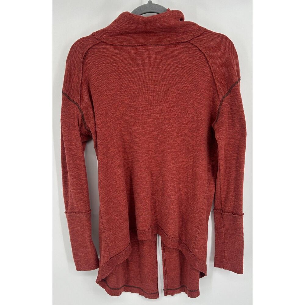 WE Free People Split Back Turtleneck Top Size Small Rust Orange Sweater